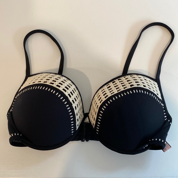 Victoria's Secret Other - NWT Victorias Secret Black with cream crochet accent bikini top. 36DD.
